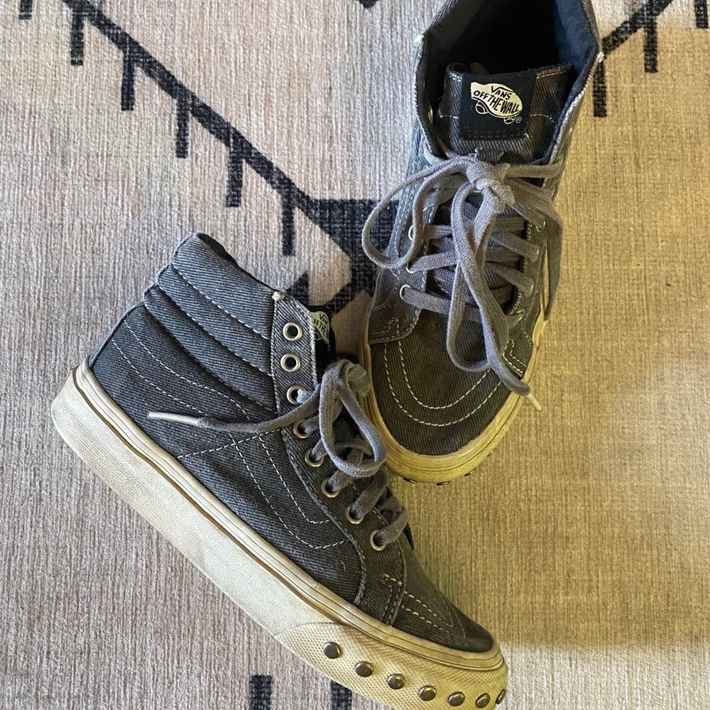 Vans sneakers